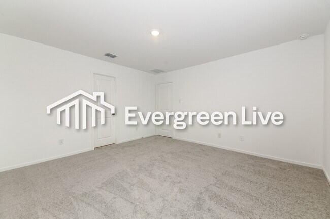 Building Photo - 2125 Sulky Ln