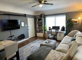 Building Photo - 409 N Curson Ave