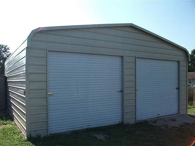 Building Photo - 8660 Brookside Cir