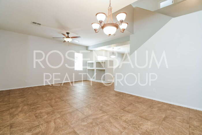 Building Photo - 1949 W Olive Way