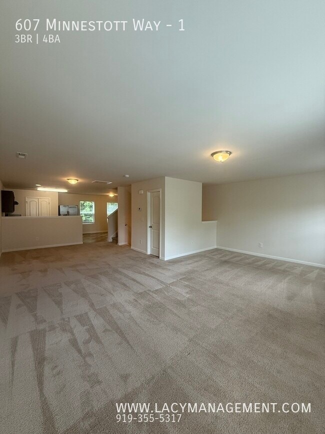 Building Photo - 607 Minnestott Way