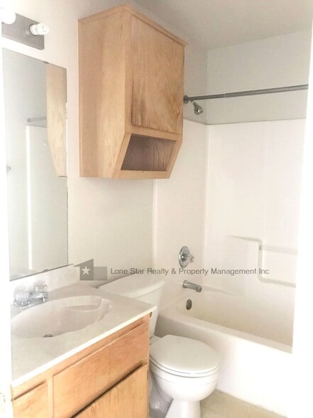 Building Photo - 3602 Littleleaf Dr