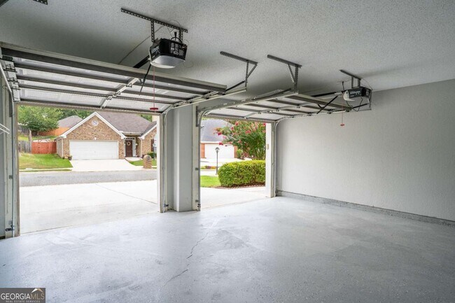 Building Photo - 3243 Newtons Crest Cir