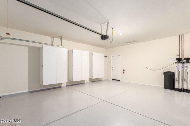 Building Photo - 2413 E San Gabriel Trail