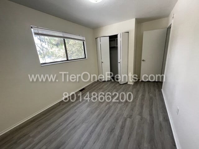 Building Photo - NO DEPOSIT option available for qualified ...