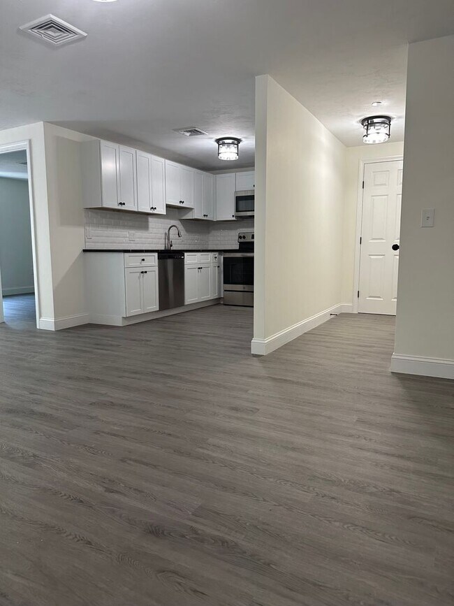 Interior Photo - 267 Mill Street LLC