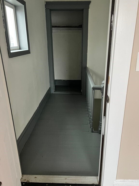 Building Photo - 31 Chestnut St