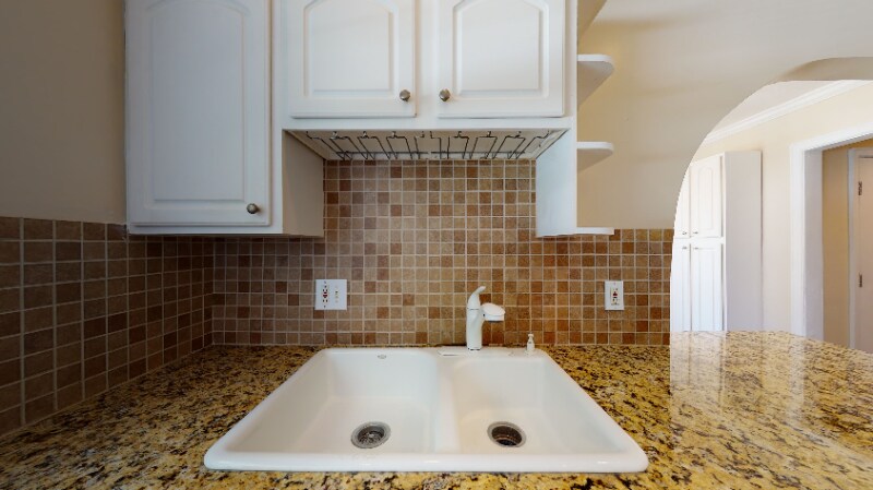 Building Photo - 4052 W Johnson Cir
