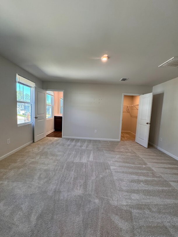 Building Photo - Charming 3-Bed, 2.5-Bath Home in Woodruff ...