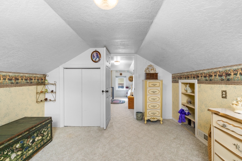 Building Photo - 1204 Avenue E