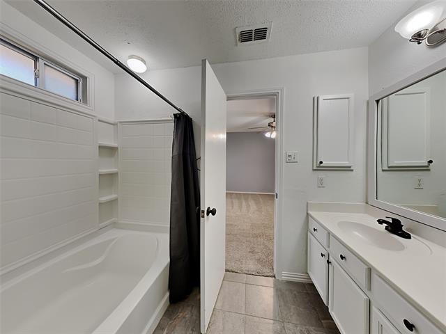 Building Photo - 3808 Bandera Ranch Rd