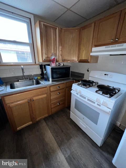 Building Photo - 430 S Walnut St