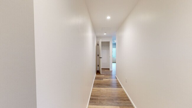 Building Photo - 345 Harrison Ave