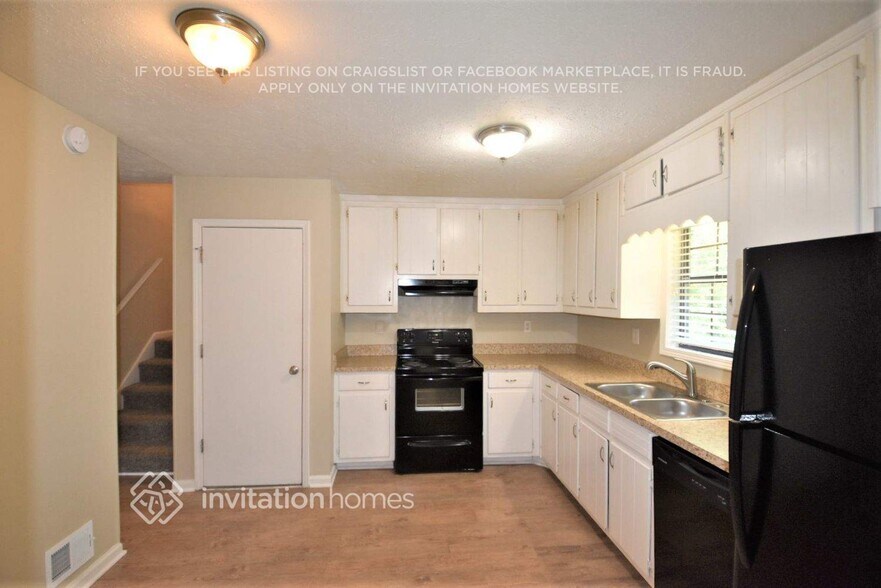 Building Photo - 1617 Eric Cir