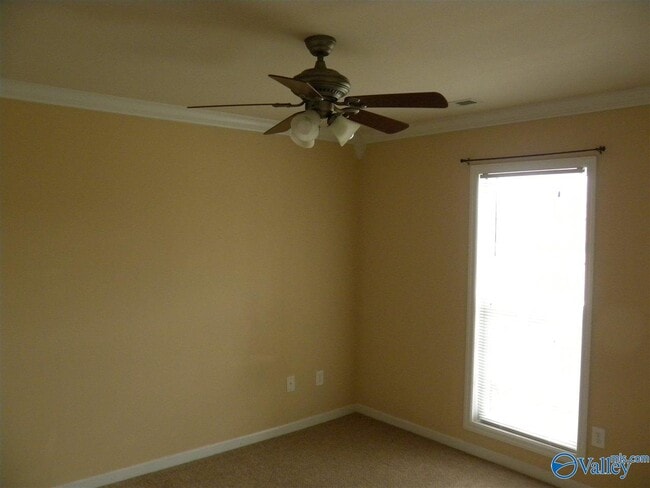 Building Photo - 105 Fawn Forest Dr