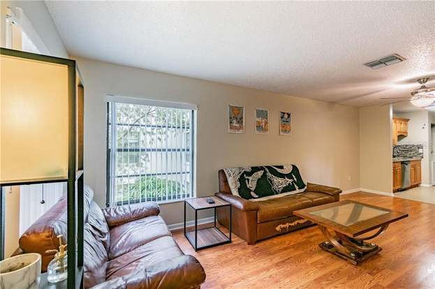 Building Photo - 13608 S Village Dr