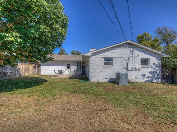 Building Photo - 5390 E 26th Pl