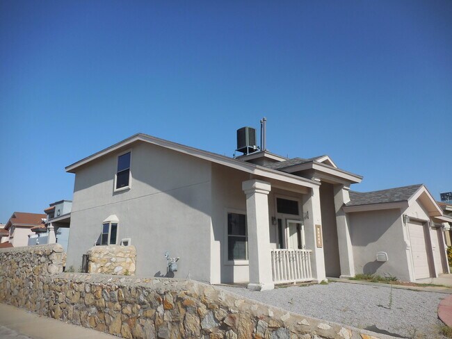 Building Photo - 11232 Whitey Ford St