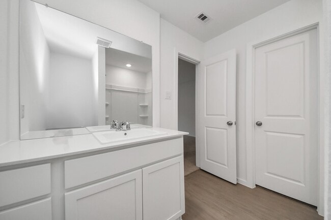 Building Photo - 13499 Sonali Springs Dr