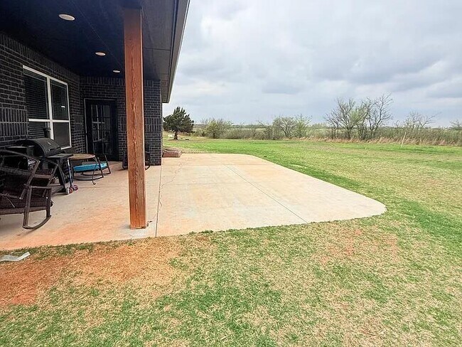 Building Photo - 2276 County Rd 1333