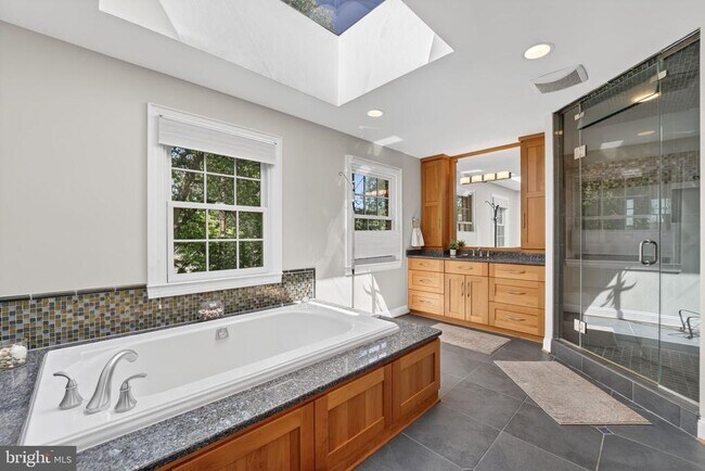 Building Photo - 5115 Cape Cod Ct