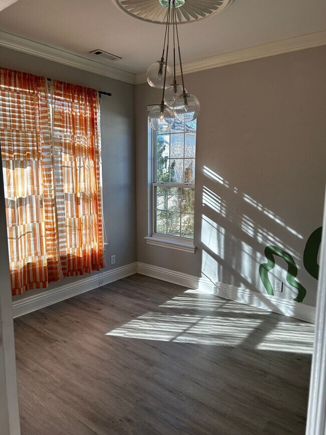 Building Photo - Fayetteville Home in Salem Village Subdivision!