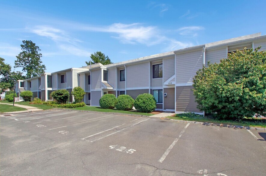 Building Photo - 48 Lawson Ln