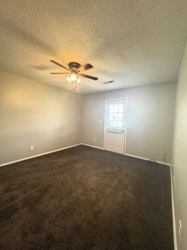 Building Photo - Available For Immediate Move-In!