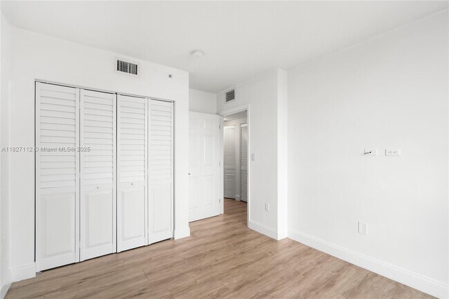 Building Photo - 900 SW 8th St