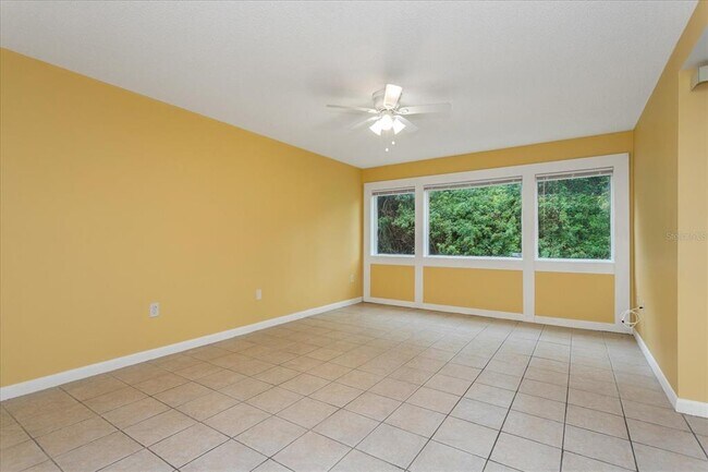 Building Photo - 5896 Peregrine Ave