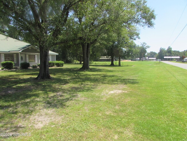 Building Photo - 2549 Cactus St