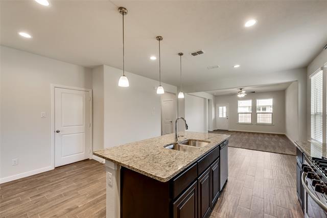 Building Photo - 415 Helm Ln