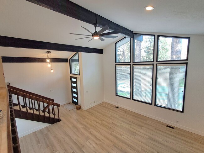 Building Photo - $3,200 -5 Bed / 3 Bath- Home with Fully Fe...