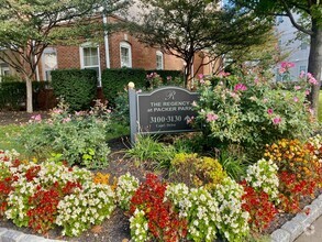 Building Photo - The REGENCY @PACKER PARK PENTHOUSE 3 Bedro...