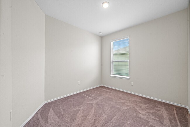 Building Photo - 25919 Llano Knoll Ln