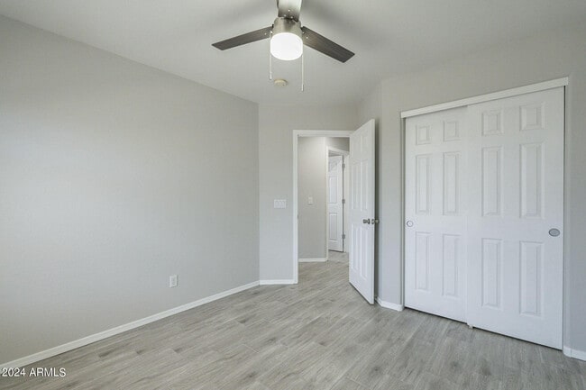 Building Photo - 6326 W El Cortez Pl