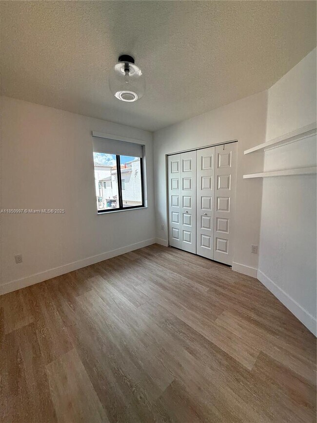 Building Photo - 4648 NW 83rd Path