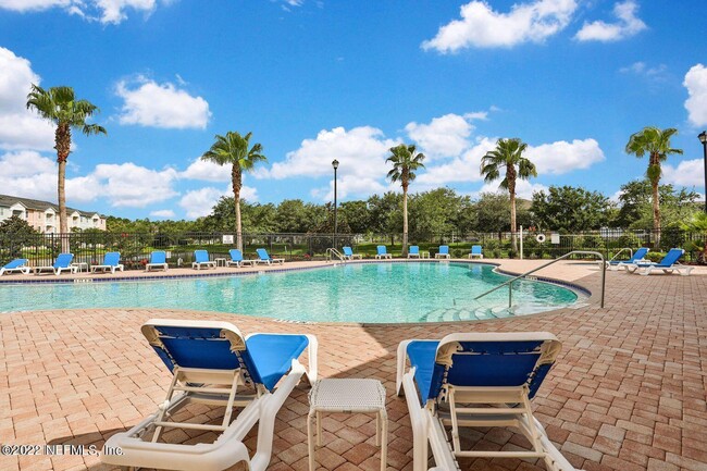 Building Photo - 4990 Key Lime Dr