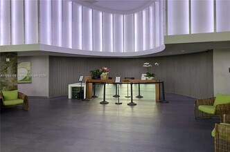 Building Photo - 90 SW 3rd St