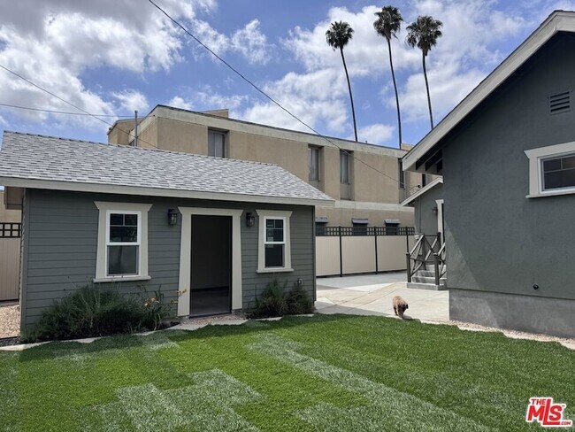 Building Photo - 2180 W 31st St