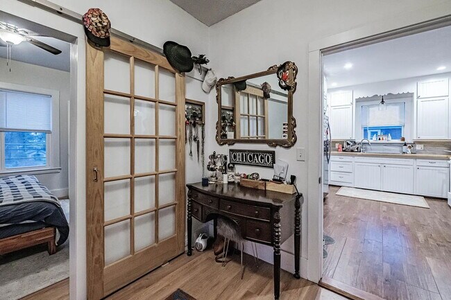 Building Photo - Beautiful 2-Bedroom Apartment – Quiet, Private Setting in Westbrook, Available September 1st