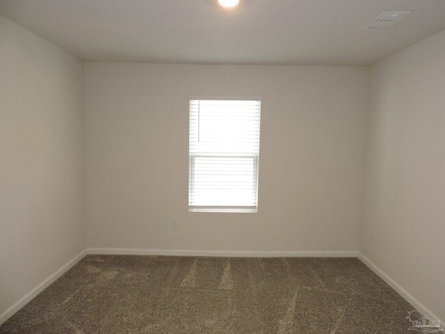 Building Photo - 5427 Peach Dr