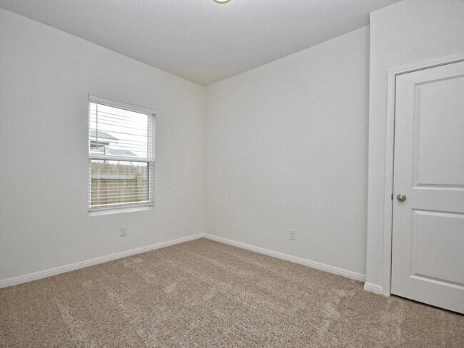 Building Photo - 19400 Caymus Dr