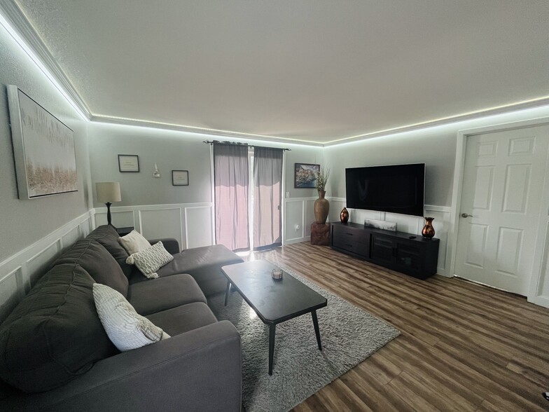 Living Room - 12602 SE 110th Ct