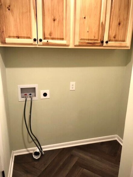 Building Photo - 32115 Johnson Rd