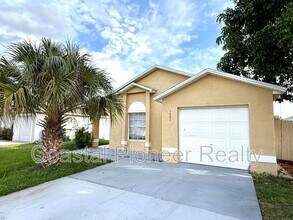 Building Photo - 1002 Golfside Ct