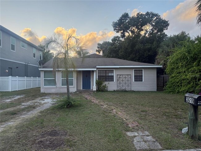 Building Photo - 3619 S Hesperides St