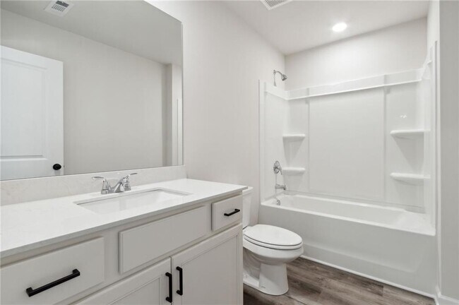 Building Photo - 396 Rodeo Dr