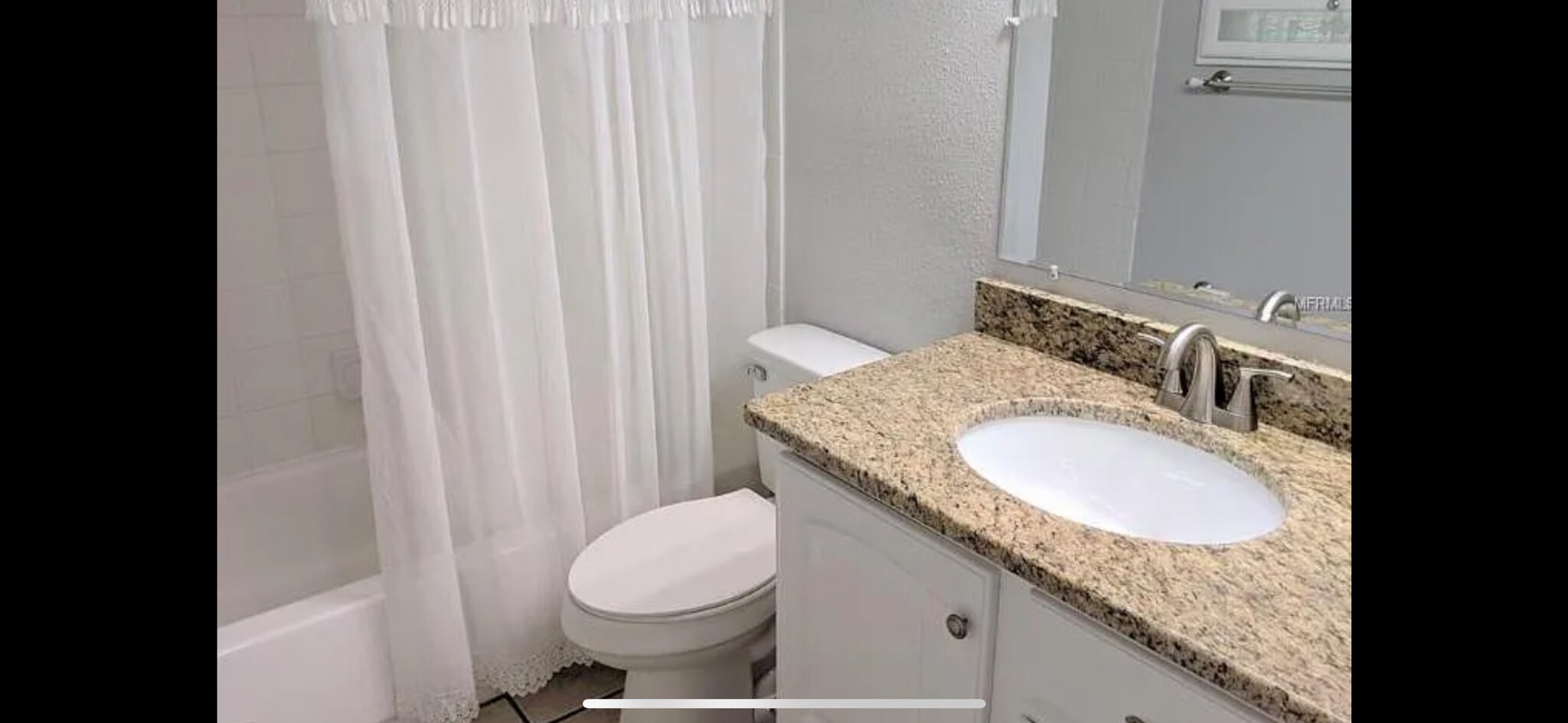 Building Photo - 2749 Sweet Springs St