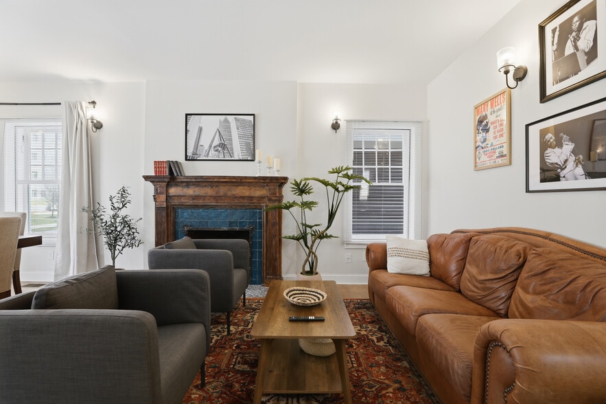 Building Photo - 4635 John R St